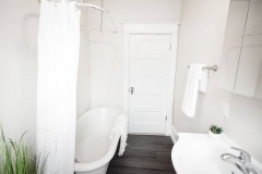 Bathroom(32)